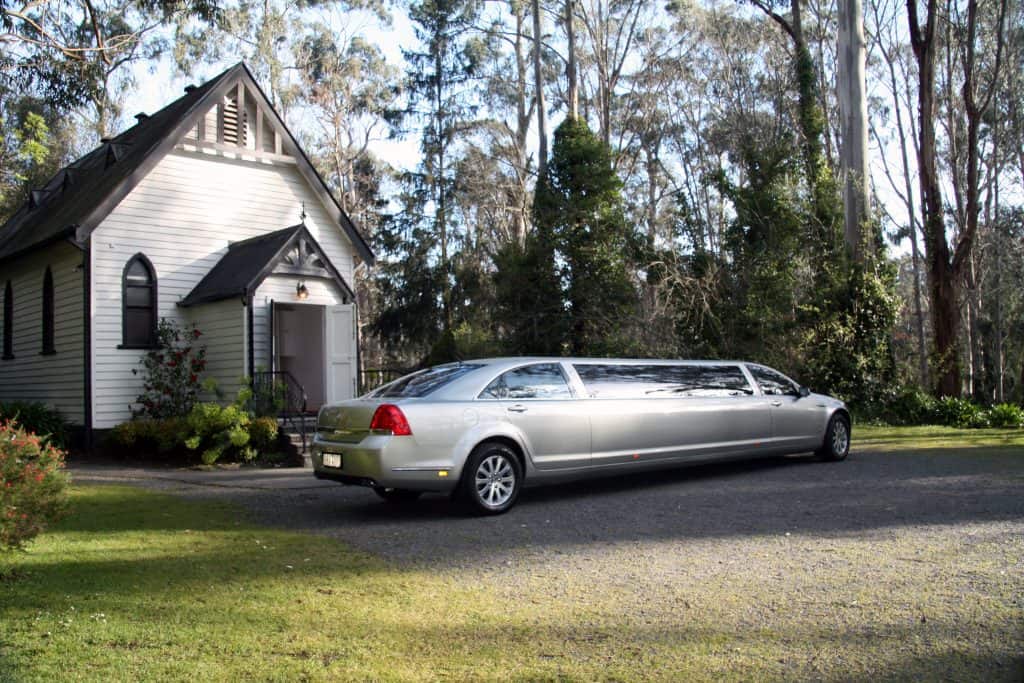 wedding limo, limo hire, stretch limo, winery tours